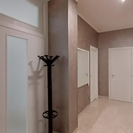 House M&c تورينو