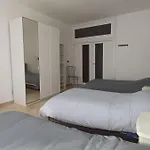 Apartment House M&c *
